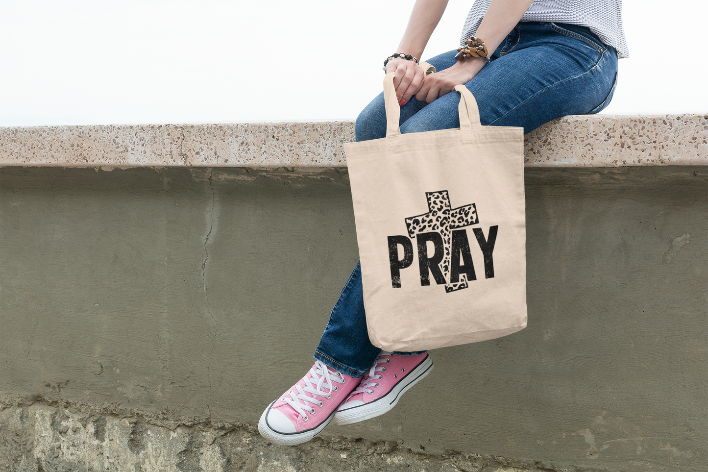 Christian Pray Tote Bag – Bold Scripture Canvas Bag for Women & Bible Study