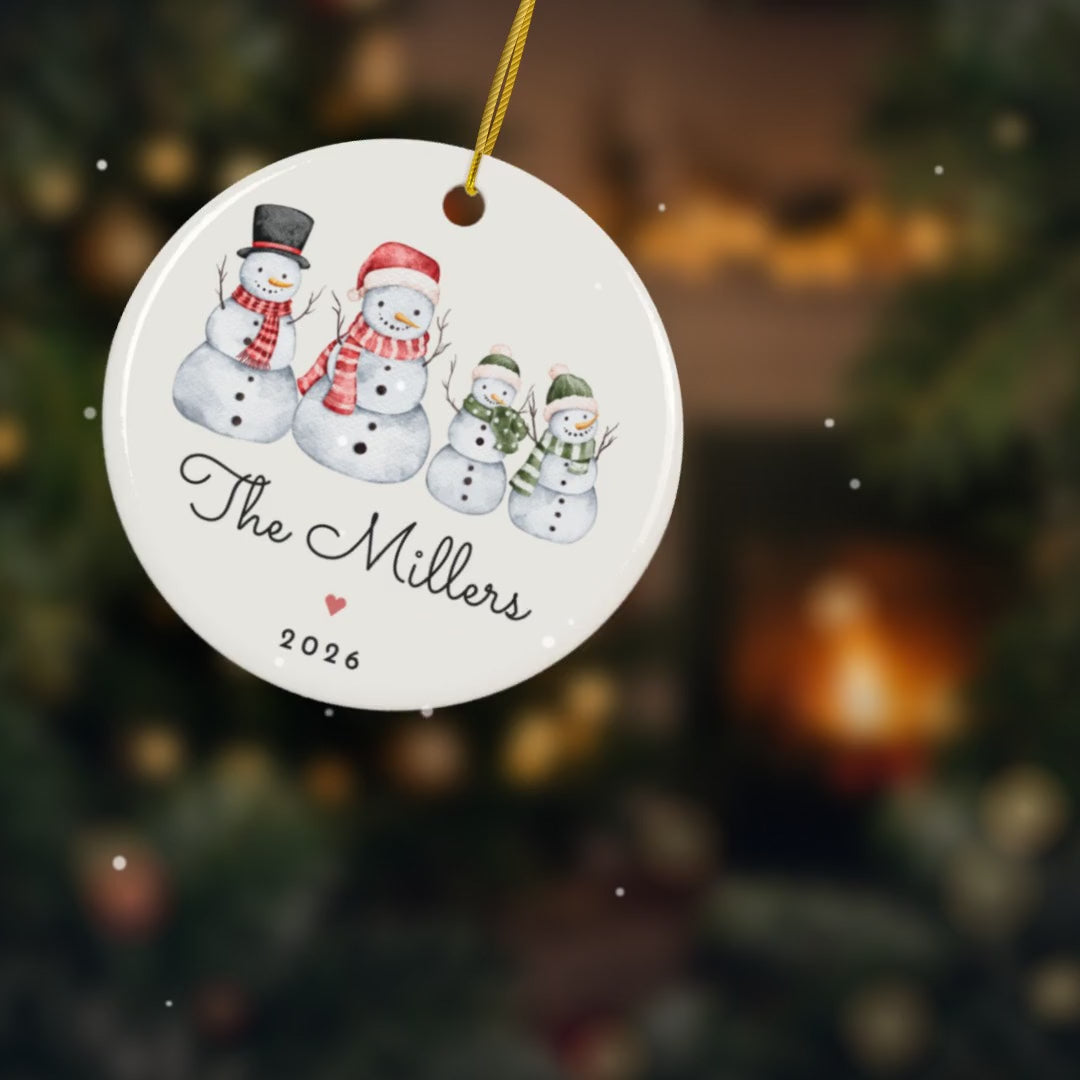 Video of the personalized snowman family ornament: name, tree, back and size